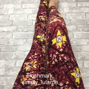LuLaRoe OS Red Wine Floral Leggings